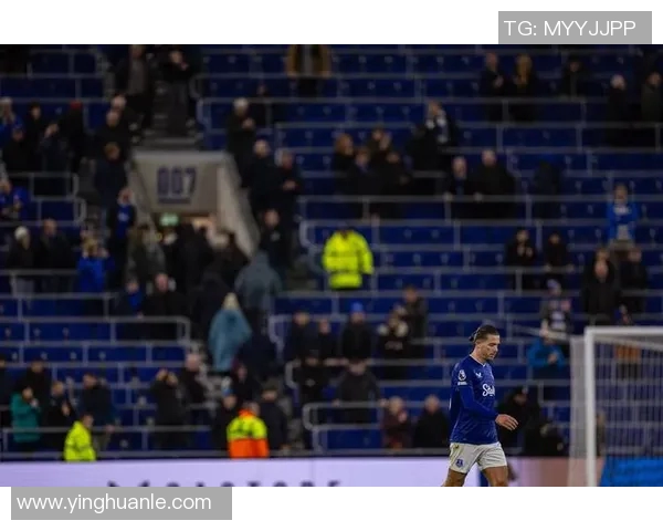 加拿大足球明星埃弗顿的辉煌历程与对足球的热爱之路