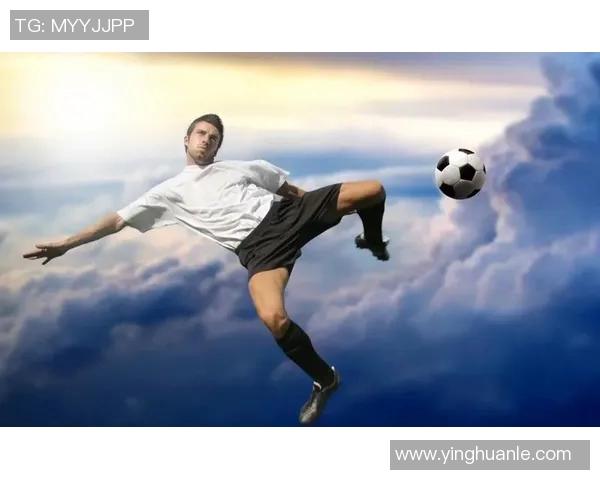 足球明星精彩瞬间慢动作解析图解带你领略足球魅力与技巧之美